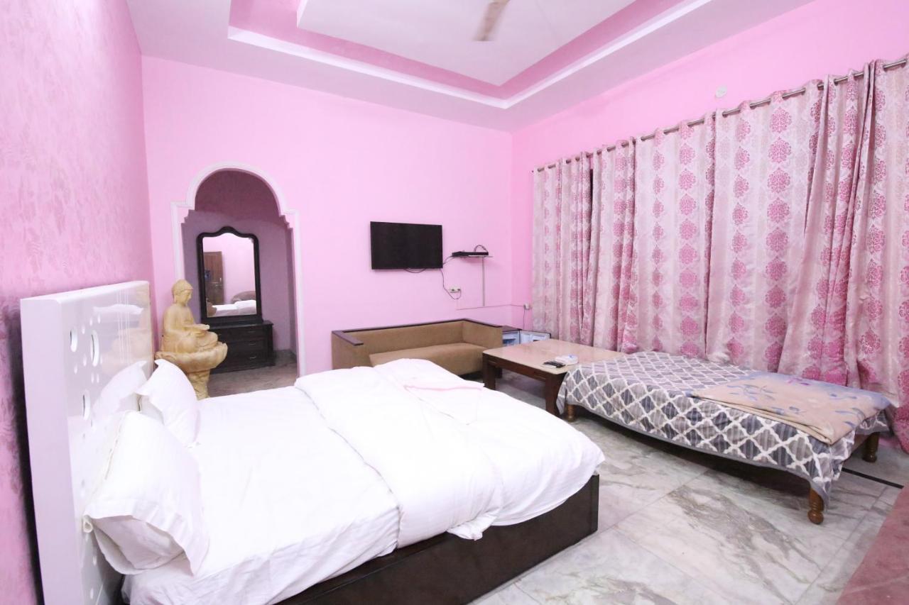 The Karnal Resort ภายนอก รูปภาพ